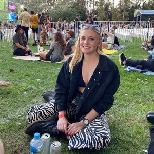 Meet your Posher, Anna